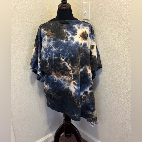 shop finally Tops - 2 FOR $25Shop Finally Tie Dye Tunic Cape Sweatshirt Oversized Asymmetric S M L